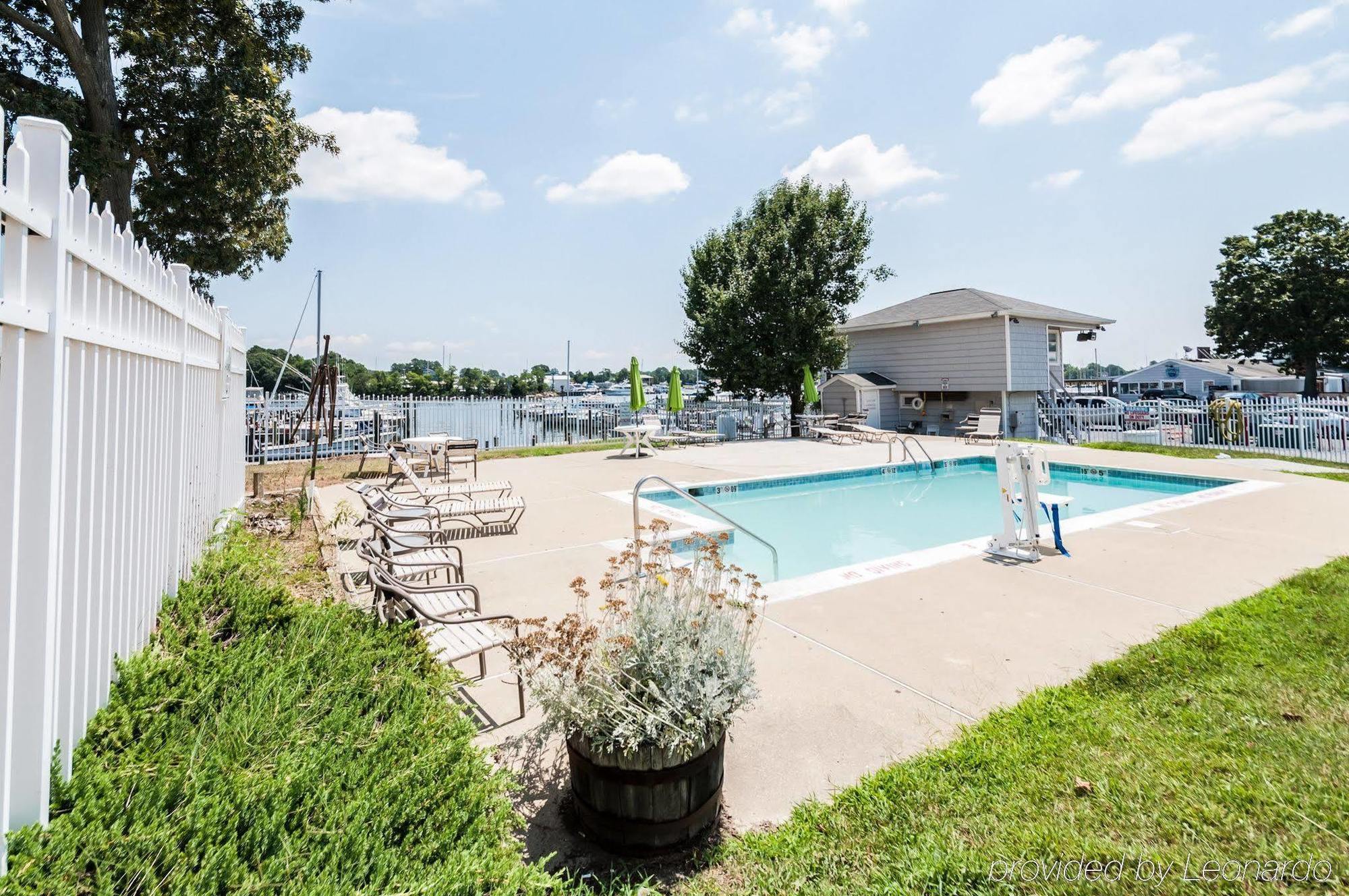 Quality Inn Solomons - Beacon Marina Exteriér fotografie